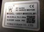 AC servo motor SY series Model 130SY  1,5 kW, Elektromotor, Ophalen of Verzenden, Zo goed als nieuw