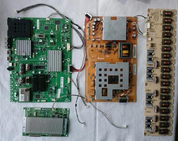 SHARP TV ONDERDELEN, Audio, Tv en Foto, Overige Audio, Tv en Foto, Gebruikt, Ophalen