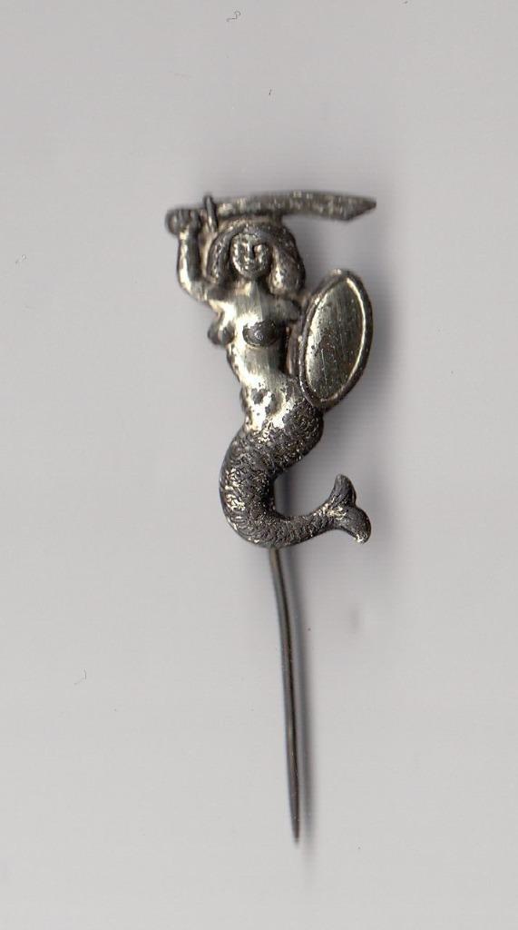 Zeemeermin met Zwaard Wapen Warschau Polen speldje, Verzamelen, Speldjes, Pins en Buttons, Gebruikt, Speldje of Pin, Overige onderwerpen