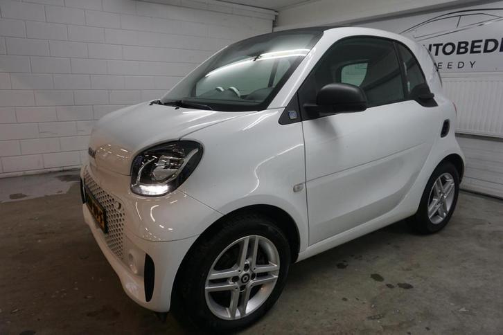 Smart Fortwo EQ Comfort PLUS 18 kWh / AIRCO /€5743 EX BTW, Auto's, Smart, Bedrijf, Te koop, ForTwo, ABS, Airbags, Airconditioning