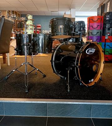 PDP (by DW) 6-delig drumstel, kleur zwart, limited edition. beschikbaar voor biedingen