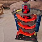Hot Wheels Mega Garage, Kinderen en Baby's, Speelgoed | Speelgoedvoertuigen, Ophalen of Verzenden, Zo goed als nieuw