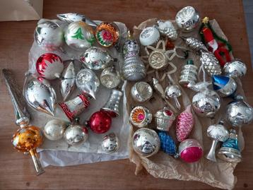 Vintage kerstballen beschikbaar voor biedingen