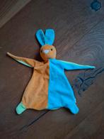 toi-toys action konijn oranje/blauw bruin witte neus velours, Ophalen of Verzenden, Zo goed als nieuw, Konijn
