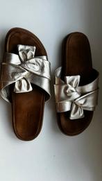 Suède Instap Slippers Maat 41, Ophalen of Verzenden, Zo goed als nieuw, Bruin, Slippers