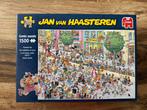 Jan van Haasteren, een naaldhak te hoog 1500 stukjes, Ophalen of Verzenden, 500 t/m 1500 stukjes, Zo goed als nieuw, Legpuzzel
