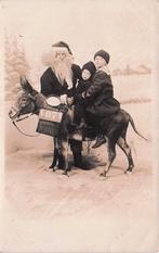 Kerstman (type fotokaart) - Ezel en 2 kinderen erop, Ophalen of Verzenden, Gebruikt