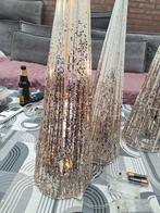 Decoratieve kegels met lichtjes, Ophalen of Verzenden, Zo goed als nieuw
