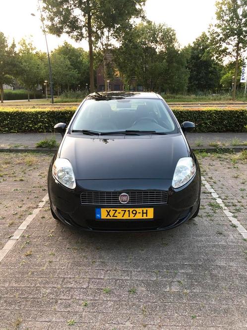 Fiat Punto 1.4 3DR 2009 Zwart met subwoofer en mooi geluid, Auto's, Fiat, Particulier, Punto, Airbags, Bluetooth, Centrale vergrendeling