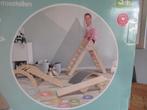 NIEUW Inklapbaar houten klimdriehoek Klimrek vanaf 3 jaar, Kinderen en Baby's, Speelgoed | Houten speelgoed, Ophalen of Verzenden