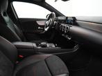 Mercedes-Benz A-klasse 220 Launch Edition AMG Line | Widescr, 12 maanden, Stof, Euro 6, Parkeercamera