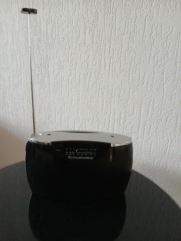 SchaubLorenz portable radio RT 242 beschikbaar voor biedingen
