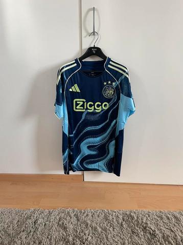 Ajax Shirt 2025 - 2026 Maat L beschikbaar voor biedingen