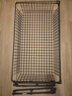 2 IKEA Grijze Draadmanden inclusief bevestigingsmateriaal, Huis en Inrichting, Kasten | Kledingkasten, Ophalen, Minder dan 50 cm