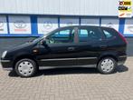 Nissan Almera Tino 1.8 Visia 2005 nwe.apk 1750eu, Auto's, Nissan, 65 €/maand, 4 cilinders, Almera Tino, 116 pk