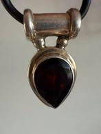 R028A/Zilveren GRANAAT Hanger, Gebruikt, Overige voorstellingen, Verzenden, X