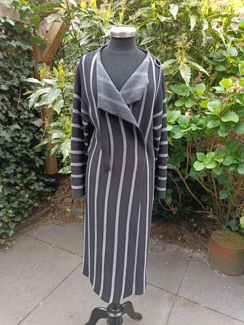 .Lang Vest Object L, Kleding | Dames, Truien en Vesten, Zo goed als nieuw, Maat 42/44 (L), Zwart, Ophalen of Verzenden