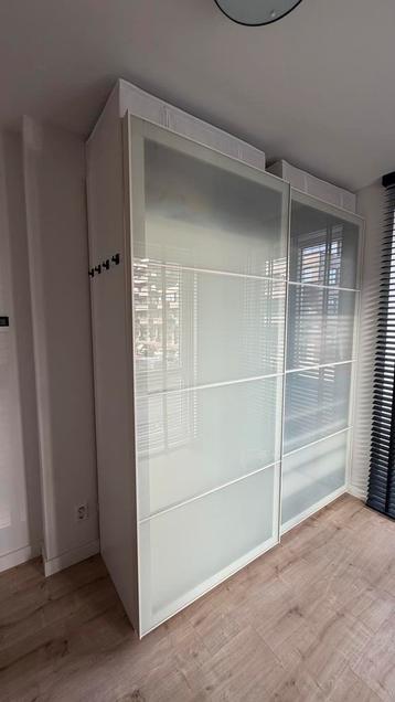 IKEA Pax Kast met glazen Schuifdeuren 236x200cm - afbeelding 4