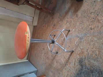 Oude kruk beschikbaar voor biedingen