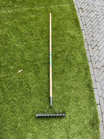 Verticuteerhark beschikbaar voor biedingen