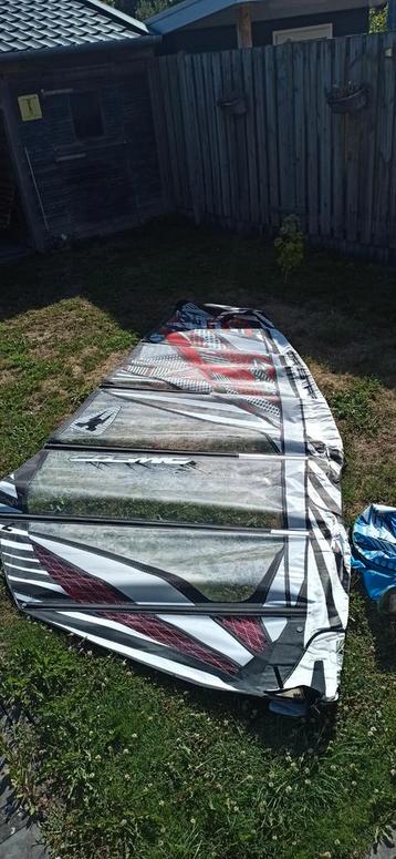Gaastra Cosmic 6,0 2012 met mast en giek beschikbaar voor biedingen