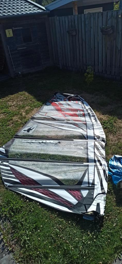 Gaastra Cosmic 6,0 2012 met mast en giek, Watersport en Boten, Windsurfen, Gebruikt, Complete set, Minder dan 250 cm, Met draagtas