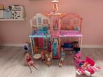 Barbie dreamhouse Malibu en Barbies, Ophalen of Verzenden, Zo goed als nieuw, Poppenhuis