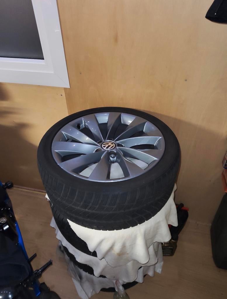 VW Velgen met Banden - 16 inch, Ophalen of Verzenden, Gebruikt