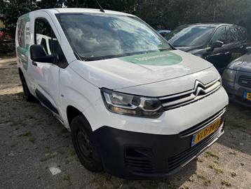 Citroën Berlingo 1.5 blue hdi 2021 defect aan versnelling beschikbaar voor biedingen