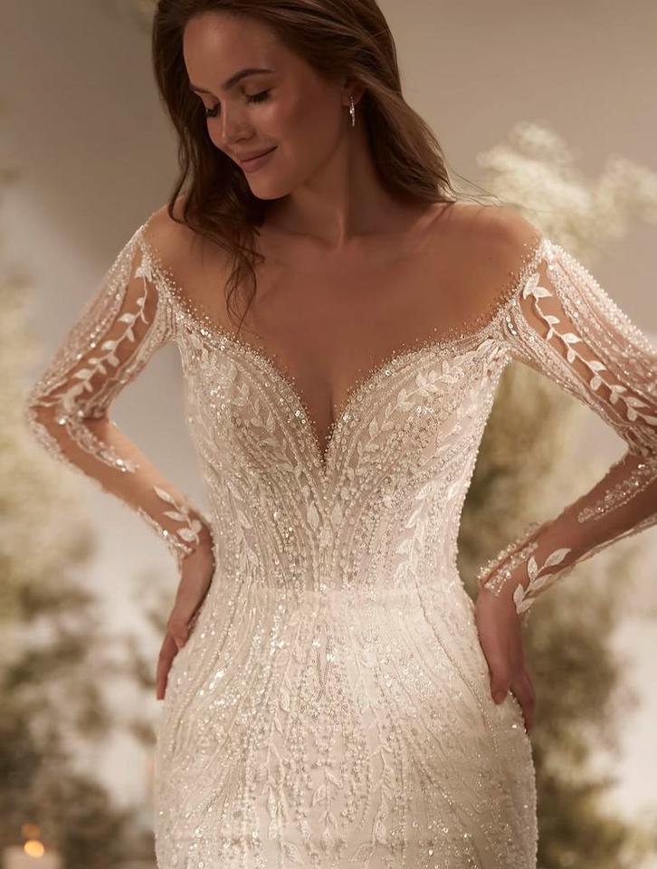 Nieuwe trouwjurk - nooit gedragen - Merk: Esmee Bridal, Kleding | Dames, Trouwkleding en Trouwaccessoires, Nieuw, Trouwjurk, Wit