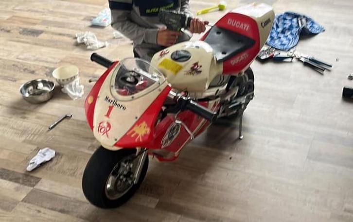 Mini Bike / Pitbike - Loopt goed!, Fietsen en Brommers, Minibikes, Midibikes en Pitbikes, Gebruikt, Pitbike, Ophalen of Verzenden