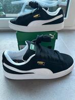 Puma Suede XL Black White | EU 44, Zwart, Nieuw, Ophalen of Verzenden, Sneakers of Gympen