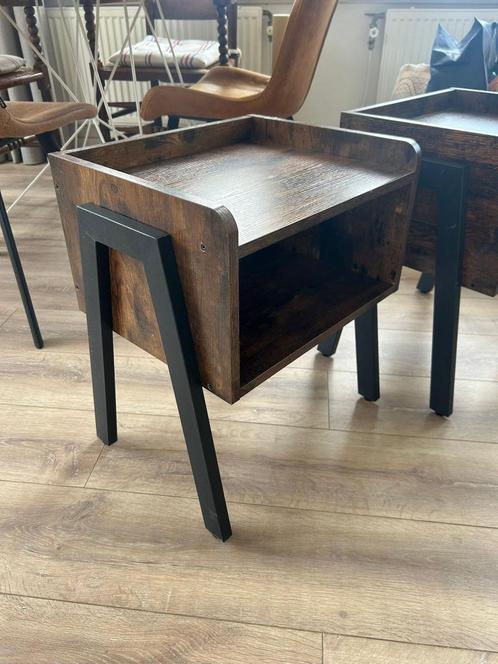 Two Side Tables, Huis en Inrichting, Tafels | Sidetables, Nieuw, 25 tot 50 cm, 50 tot 100 cm, Rechthoekig, Eikenhout, Metaal, Ophalen