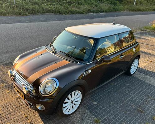 Mini Cooper 1.6 Mayfair, 2010, zeer netjes, origineel NL, Auto's, Mini, Bedrijf, Cooper, ABS, Airbags, Airconditioning, Bluetooth