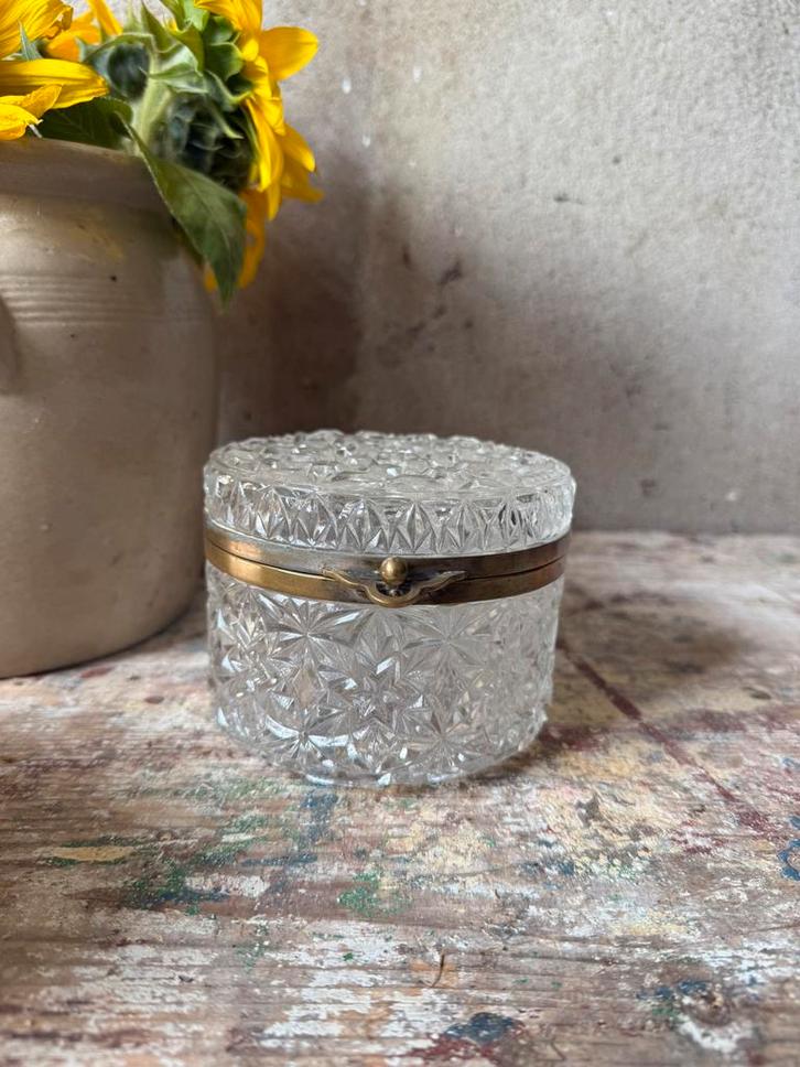Antiek glazen doosje, Antiek en Kunst, Curiosa en Brocante, Ophalen of Verzenden
