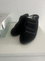 Nieuw indoos Celia Ruiz hoge pantoffels met klittenband mt43, Kleding | Dames, Zwart, Nieuw, Ophalen of Verzenden, Pantoffels of Sloffen