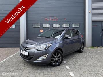 Hyundai i20 1.4i i-Motion ✓Climate ✓PDC ✓Nw APK ✓LED beschikbaar voor biedingen