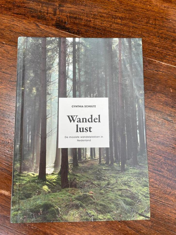 Wandellust - Cynthia Schultz - Wandelgids Nederland, Boeken, Reisgidsen, Zo goed als nieuw, Fiets- of Wandelgids, Benelux, Overige merken