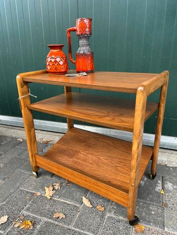 Vintage jaren 60/70 Deense side table/ bijzettafel beschikbaar voor biedingen