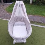Alvi wiegje rotan compleet met matras en dekentje, Kinderen en Baby's, Ophalen of Verzenden, Zo goed als nieuw, Minder dan 140 cm