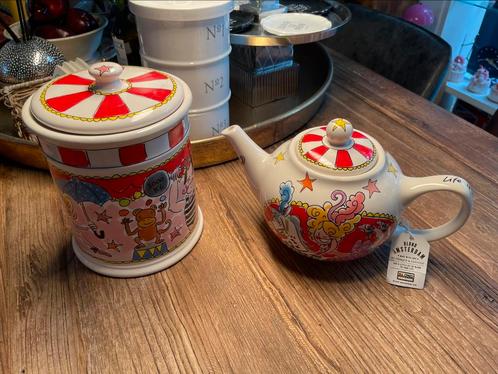 Blond Amsterdam Circus voorraad pot en theepot, Huis en Inrichting, Keuken | Servies, Zo goed als nieuw, Overige typen, Blond Amsterdam