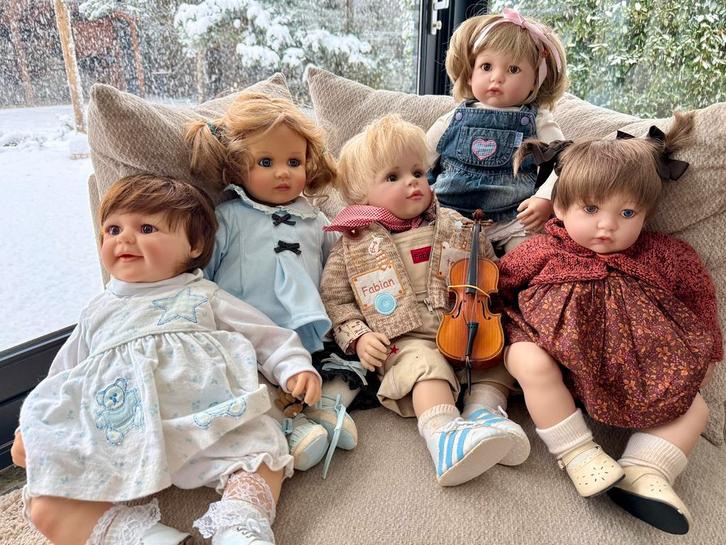 5 stuks levens echte mooie baby poppen, Verzamelen, Poppen, Zo goed als nieuw, Pop, Ophalen of Verzenden