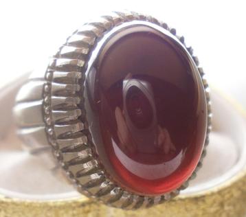 Granaat %100 natuurlijk zeldzaam ca 1970 zilver 900 22 gram beschikbaar voor biedingen