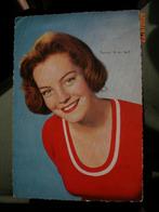 kaart Romy Schneider, Verzamelen, Ansichtkaarten | Themakaarten, Ophalen of Verzenden, 1960 tot 1980, Gelopen, Sterren en Beroemdheden