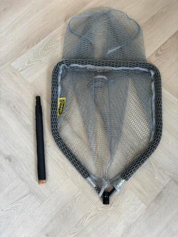 Groot Bellyboat schepnet beschikbaar voor biedingen