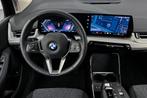 BMW 2 Serie Active Tourer 218i | Trekhaak | Navigatie | Came, Auto's, BMW, Gebruikt, Euro 6, 1445 kg, Origineel Nederlands