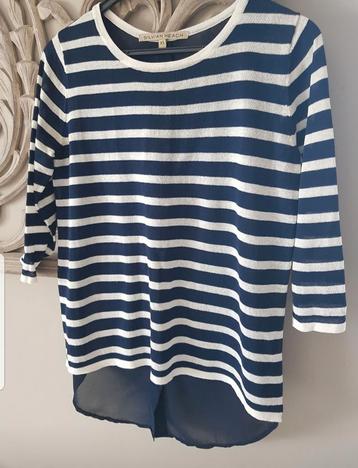 Mooie blouse van Silvian Heach
 ZGAN!! beschikbaar voor biedingen