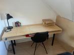 Te koop modern houten bureau met bureaustoel en ladenblok, Ophalen, Zo goed als nieuw, Bureau