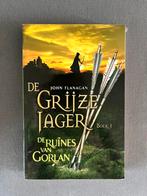 John Flanagan - De ruïnes van Gorlan, John Flanagan, Ophalen of Verzenden, Zo goed als nieuw