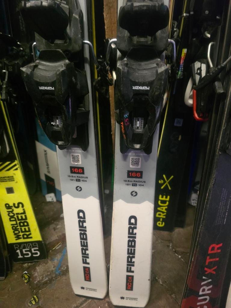 166cm BLIZZARD FIREBIRD RC CA, Sport en Fitness, Skiën en Langlaufen, Overige merken, 160 tot 180 cm, Ophalen of Verzenden, Zo goed als nieuw